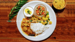 カレーが美味しいのは黄色いから！